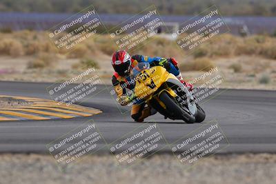 media/Dec-17-2022-SoCal Trackdays (Sat) [[224abd9271]]/Turn 16 (210pm)/